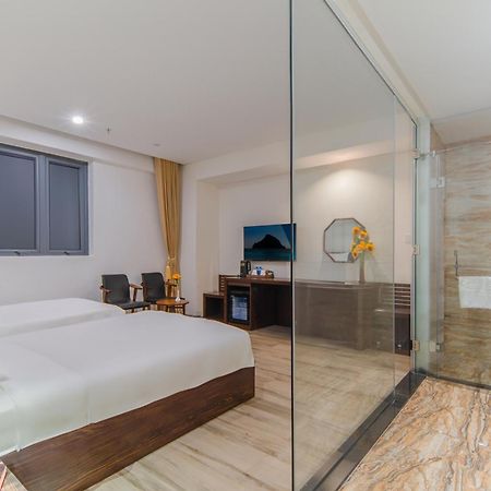 Emerald Bay Hotel & Spa Nha Trang Exterior photo A bedroom in a serviced apartment in Beijing, China