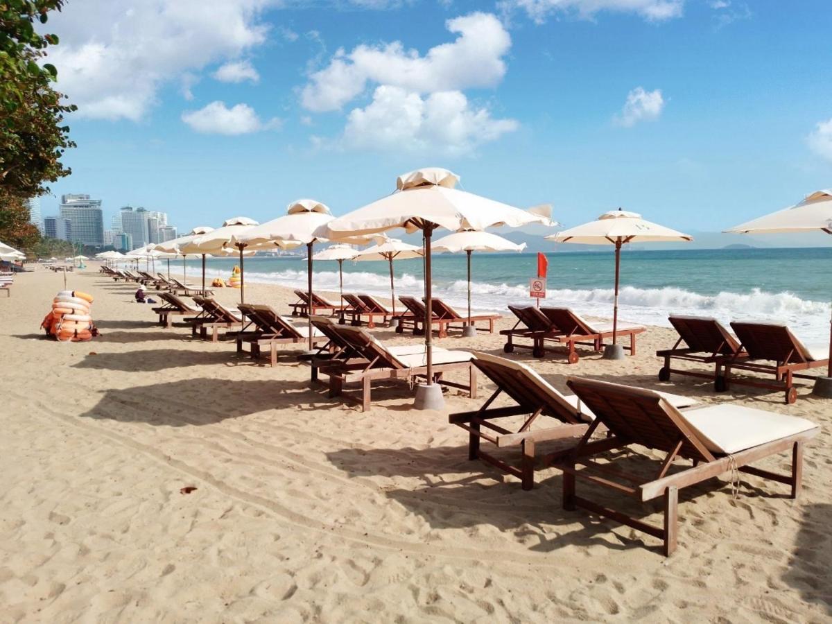 Emerald Bay Hotel & Spa Nha Trang Exterior photo Balboa Beach